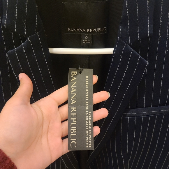 Banana Republic Navy stripe blazer - Picture 2 of 3